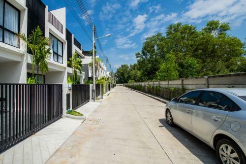 Laguna Park By Cozy Propery Management
