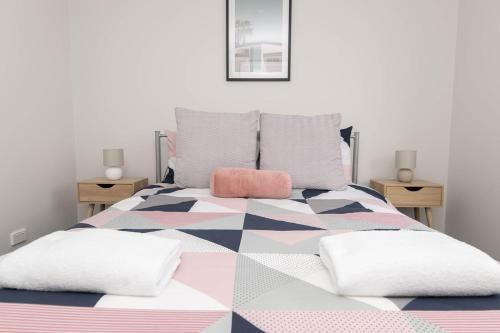 Majestic Villa Pet Friendly Cosy & Homely