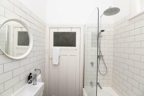 Sweet Summer Spacious Cottage In Cbd Cook Park