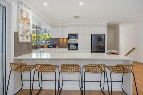 Palm Hill - Pool, Ducted Aircon, Space