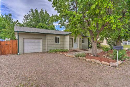 Ca�on City Casa With Spacious, Private Yard!