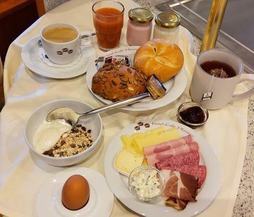 Bed & Breakfast Hotel-caf� 3 Kronen