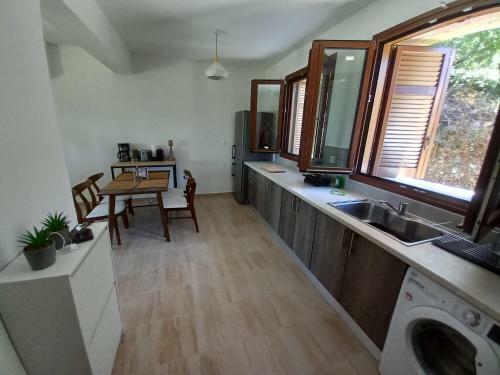 Apartamento In-between Mani Villas