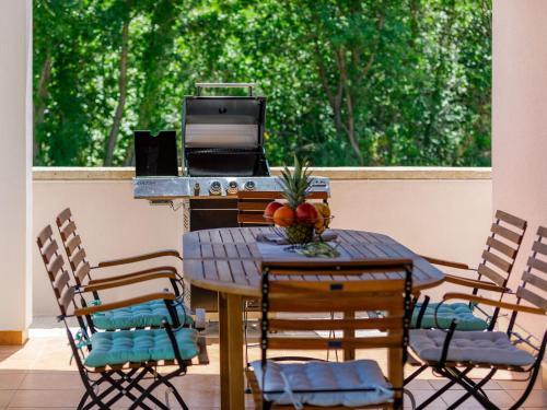 Holiday Home Maslina