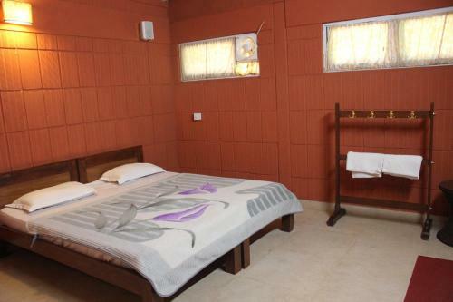 Hotel Staymaker Nikhara Garden