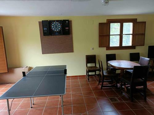 Casa Entre Encinas