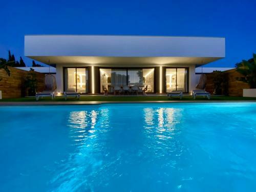 Vista Lago Ville