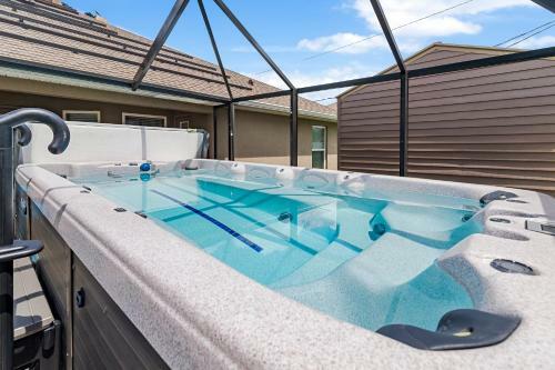 Florida Getaway: 4/3hm ?15ft Swimspa?near Beaches