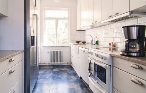 Three-bedroom Apartment In Visby