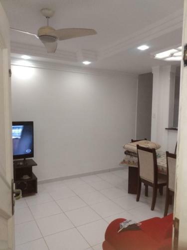 Rua S�rgio Paulo Freddy 98 Ocian Praia Grande