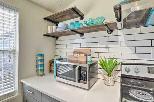 Apartamento Sunny, Pet-friendly Studio With Covered Patio!