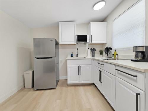 14 Guests Vacation Home With Guest Apartment