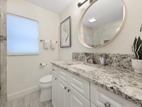 14 Guests Vacation Home With Guest Apartment