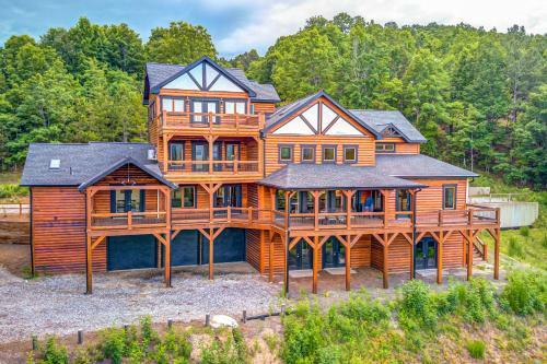 Serene Escape To The Blue Ridge Mountains
