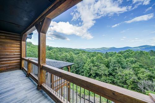 Serene Escape To The Blue Ridge Mountains