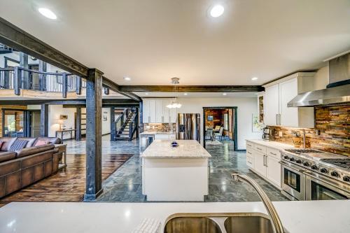 Serene Escape To The Blue Ridge Mountains