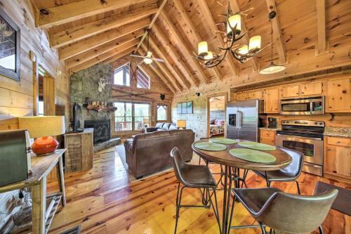 Secluded Blue Ridge Cabin With Hiking On-site!