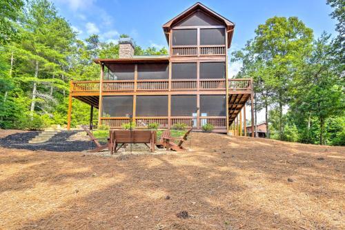 Serene Blue Ridge Cabin About 3 Mi To Downtown!