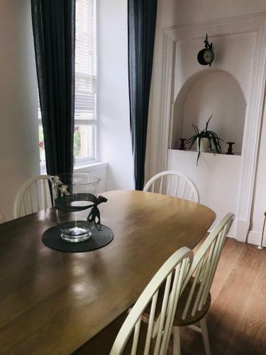 Apex Buccleuch Street Apartment