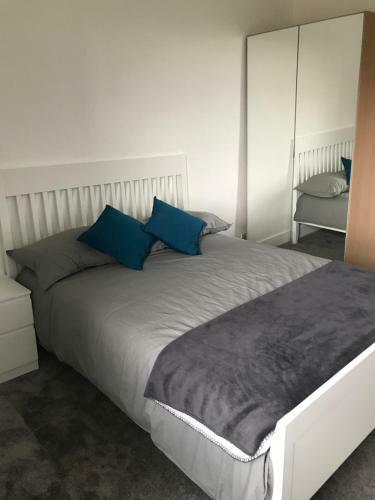 Apex Buccleuch Street Apartment