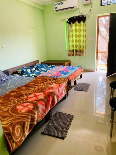 Hotel Anand Dham Guest House By Wb Inn