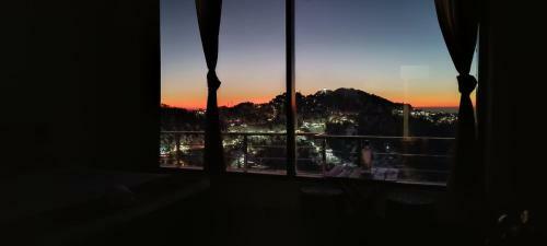 Valley View Private Apartment