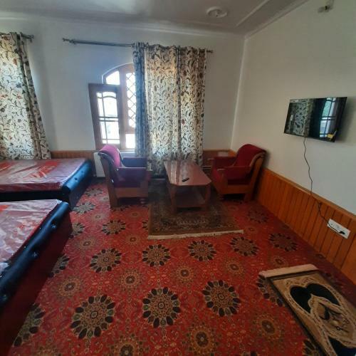 Hostal Bashaw P Guest House