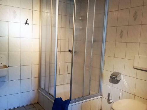 Regal Holiday Home In Geroldsgr�n With Garden