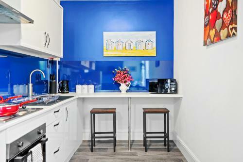 Sunshine Serviced Apartments By Prime Stay