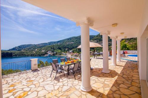 Villa Mary Lou By Villa Plus