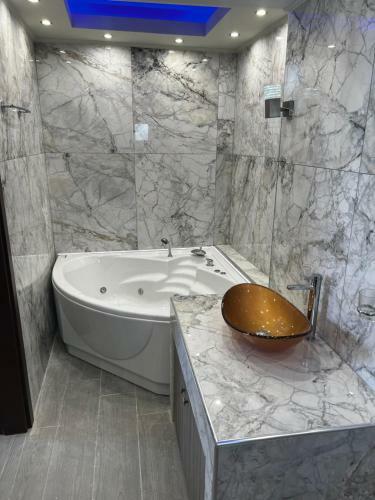 Apartamento ????????? Luxury Suite By Makhome