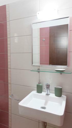 Albergue Habitat Villa Corfu