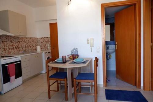 Quiet Apartment With Easy Access To Attractions.