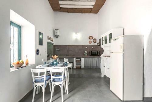 Apartamento Antika Traditional Stone House