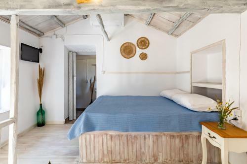 Pefkias Tiny Cottage