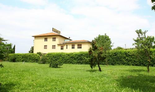 Hotel Bisenzio
