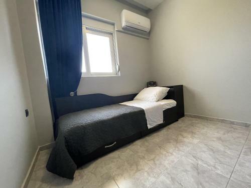 Katakos Deluxe Apartment With Sea & Mountain View