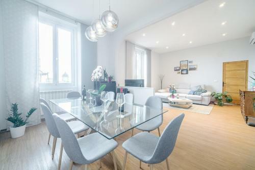 Bright Apartment A Few Steps From Via Garibaldi