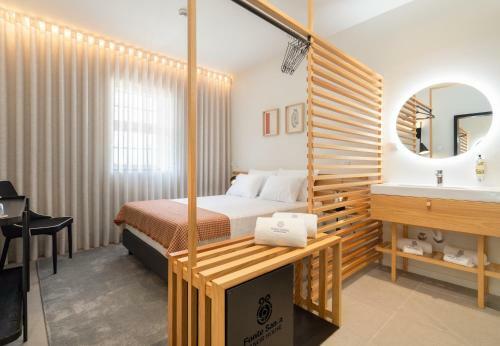 Hostal Fonte Santa Manor House