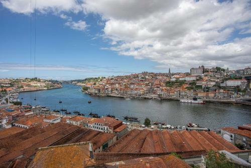 Liiiving In Gaia - Douro Dream View