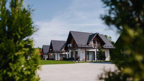 Villa Dolina Barw - Ca?oroczne Domki Na Wynajem