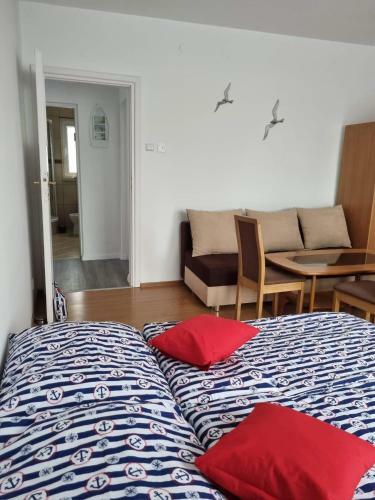 Ryf Mew Rewa Apartament Noclegi