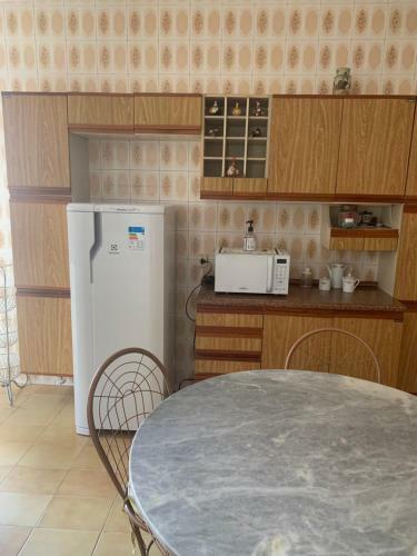 Apartamento Na Rua Principal