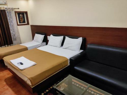 Hotel Green City Tourist Home