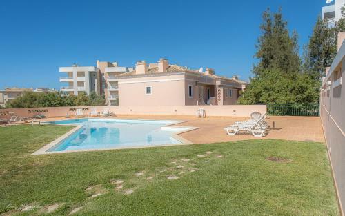 Delfimmar Apartments