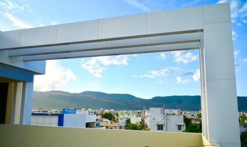 Apartamento Srivari Homestay