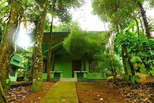 Bed & Breakfast Shibi's Tea Garden Heritage