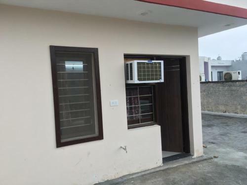 Hostal Ganesh Guest House