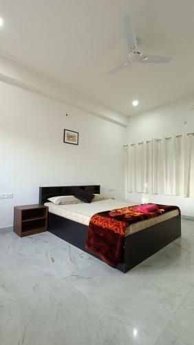 Hotel Oyo 85590 Choudhary White House