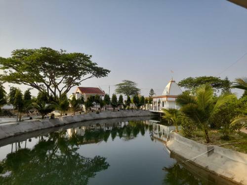 Hotel Sdd Suranjana Resort